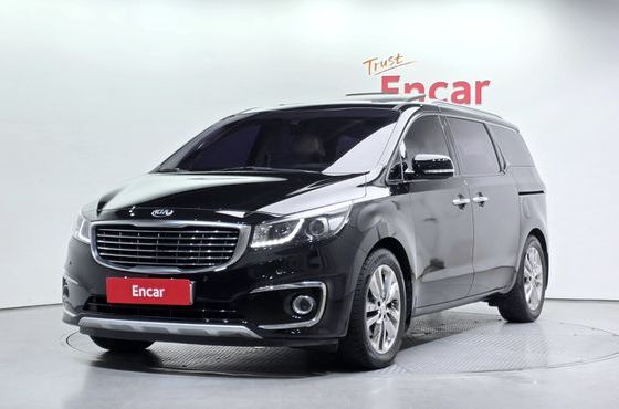 Kia Carnival 9-seater Prestige — пробег 131 824 км — фото 1 из 5