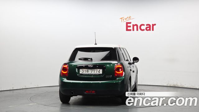 Mini Cooper из Кореи Encar