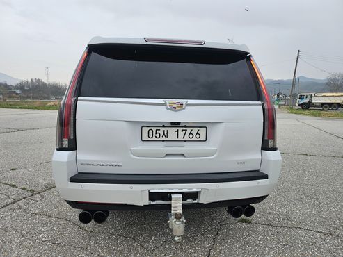 Cadillac Escalade 6.2 ESV 4th — пробег 72 000 км — фото 5 из 5