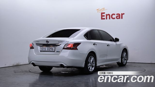 Nissan Altima 2.5 Tech L33 — пробег 82 698 км — фото 2 из 5