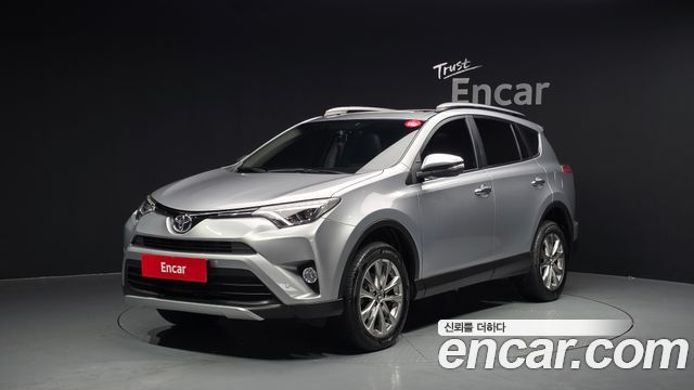 Toyota RAV4 2.5 2WD 4th — пробег 61 225 км — фото 1 из 5