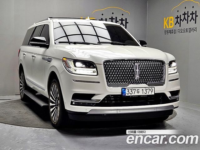 Lincoln Navigator из Кореи Encar