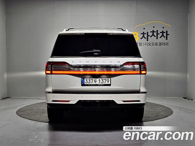 Lincoln Navigator из Кореи Encar