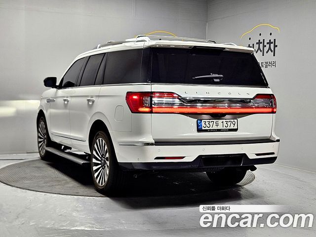Lincoln Navigator из Кореи Encar