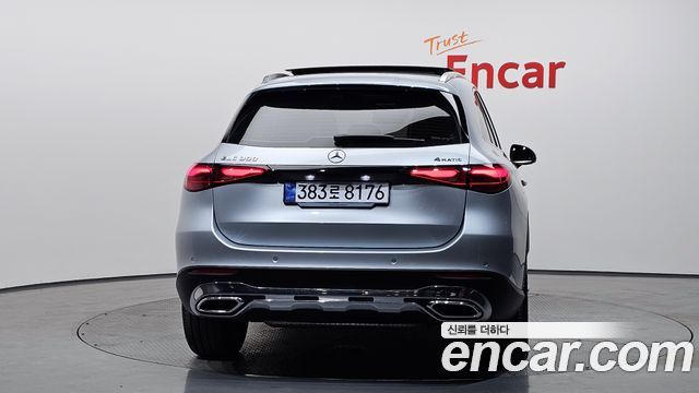 Mercedes-Benz GLC-Class GLC 300 4MATIC Avantgarde — пробег 14 919 км — фото 4 из 5