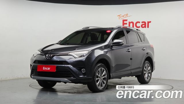 Toyota RAV4 2.5 2WD 4th — пробег 66 042 км — фото 1 из 5