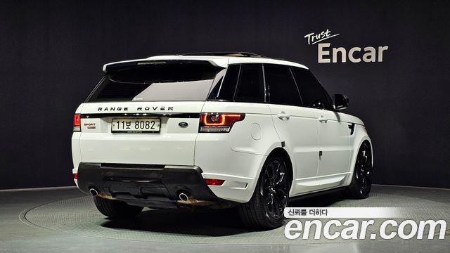 Land Rover Range Rover Sport 3.0 SDV6 AB Dynamic — пробег 123 467 км — фото 2 из 5
