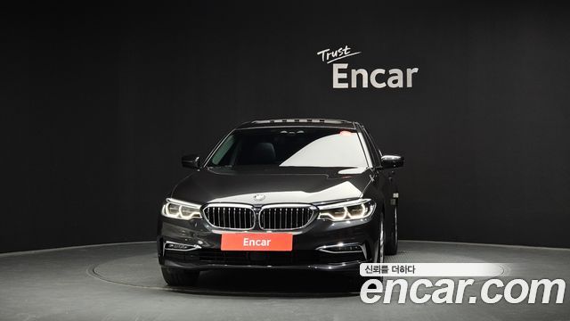BMW 5-Series 520d xDrive Luxury Plus — пробег 75 172 км — фото 3 из 5