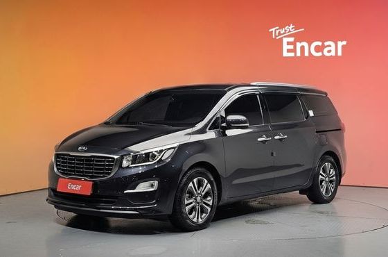 Kia Carnival 11-Seater Prestige — пробег 123 860 км — фото 1 из 5