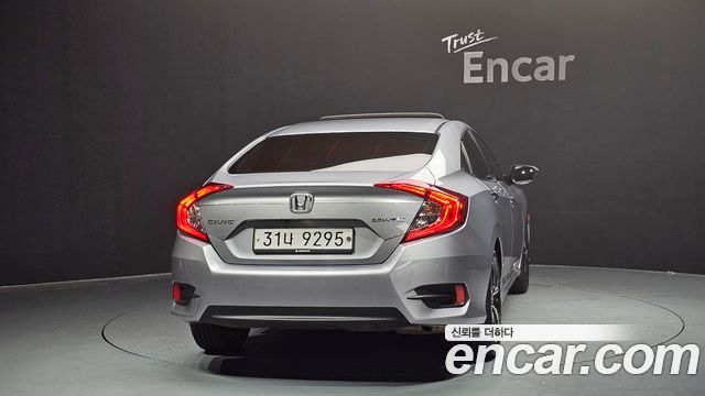 Honda Civic из Кореи Encar