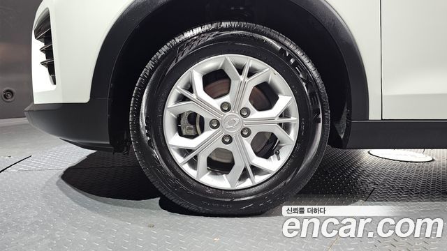 Ssangyong TIBOLI из Кореи Encar