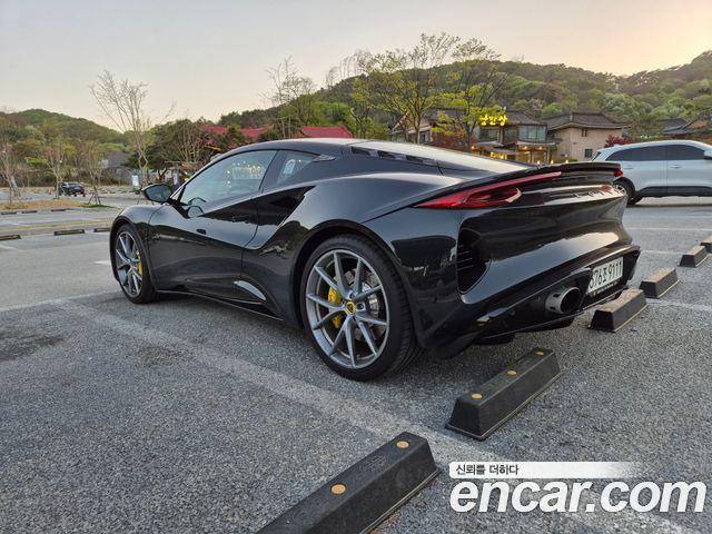 Lotus Emira из Кореи Encar