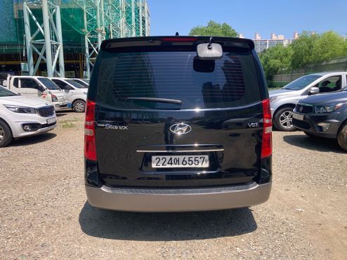 Hyundai Starex 12-Seater Wagon Modern Special — пробег 129 200 км — фото 4 из 5