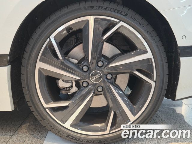 Audi A6 e-Tron из Кореи Encar