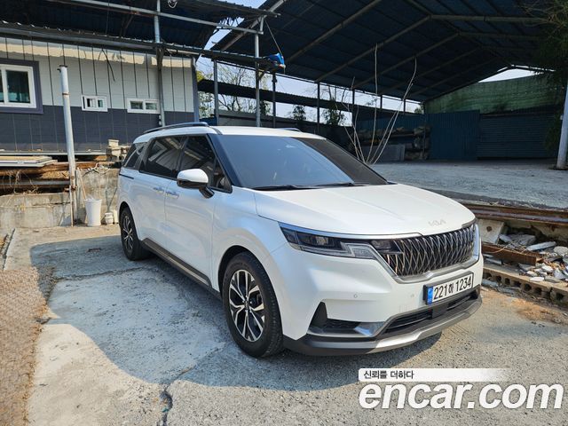 Kia Carnival Diesel 9-Seater Noblesse — пробег 101 200 км — фото 1 из 5