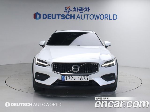 Volvo V60 из Кореи Encar