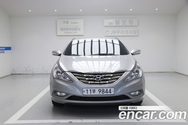 Hyundai Sonata Prime High-Deluxe — пробег 98 465 км — фото 2 из 5