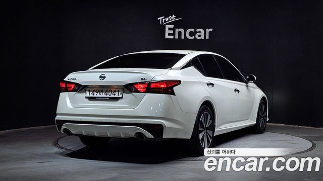 Nissan Altima из Кореи Encar