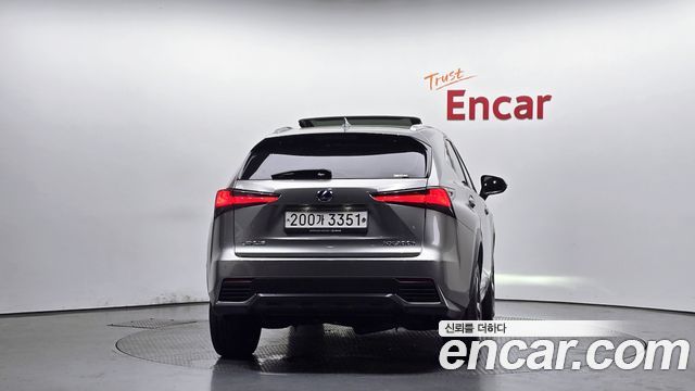Lexus NX из Кореи Encar