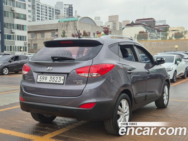 Hyundai Tucson из Кореи Encar