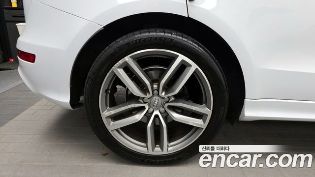 Audi SQ5 из Кореи Encar