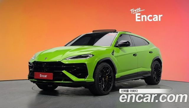 Lamborghini Urus из Кореи Encar