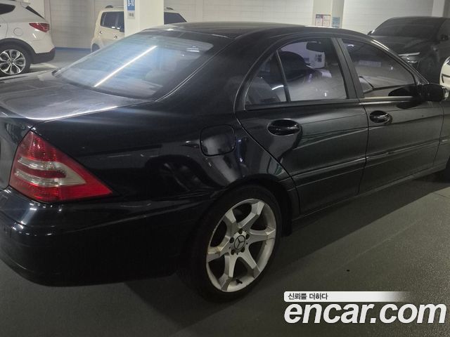 Mercedes-Benz C-Class из Кореи Encar