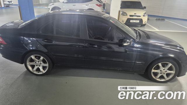 Mercedes-Benz C-Class из Кореи Encar