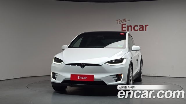 Tesla Model X 100D — пробег 19 736 км — фото 3 из 5