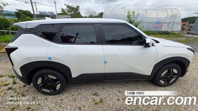 Kia Seltos Gasoline 1.6T 2WD Trendy — пробег 670 км — фото 2 из 5