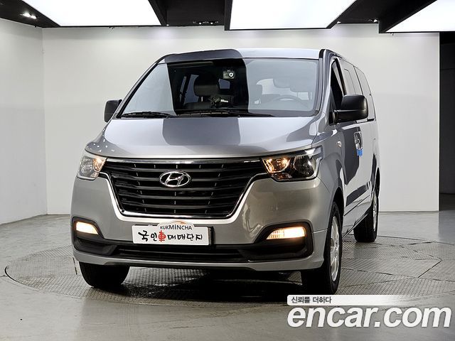 Hyundai Starex 4WD Wagon 12-Seater Smart — пробег 78 776 км — фото 2 из 5
