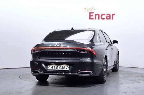 Hyundai Grandeur Premium — пробег 146 193 км — фото 4 из 5
