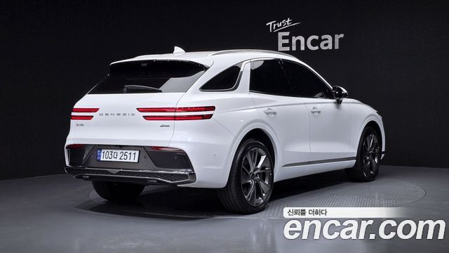 Genesis GV70 из Кореи Encar