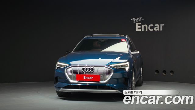 Audi e-tron из Кореи Encar