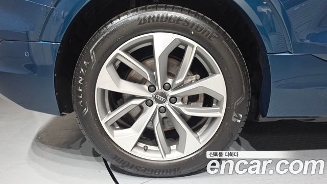 Audi e-tron из Кореи Encar