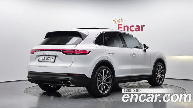 Porsche Cayenne 3.0 — пробег 59 884 км — фото 2 из 5