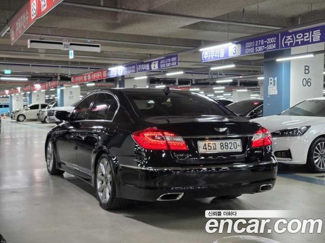 Hyundai Genesis из Кореи Encar