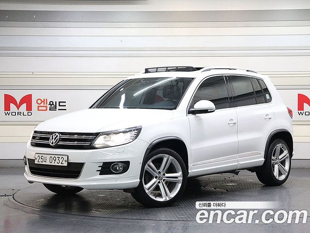 Volkswagen Tiguan 2.0 TDI R-Line 5N — пробег 83 974 км — фото 2 из 5