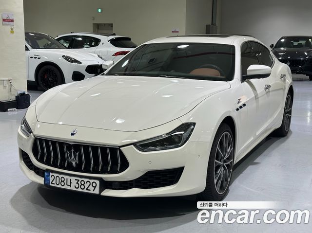 Maserati Ghibli из Кореи Encar