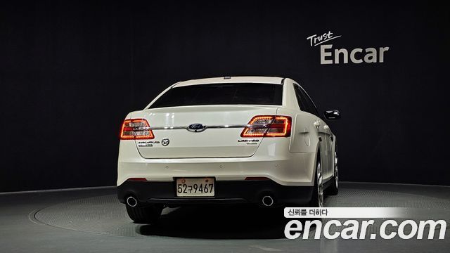 Ford Taurus из Кореи Encar