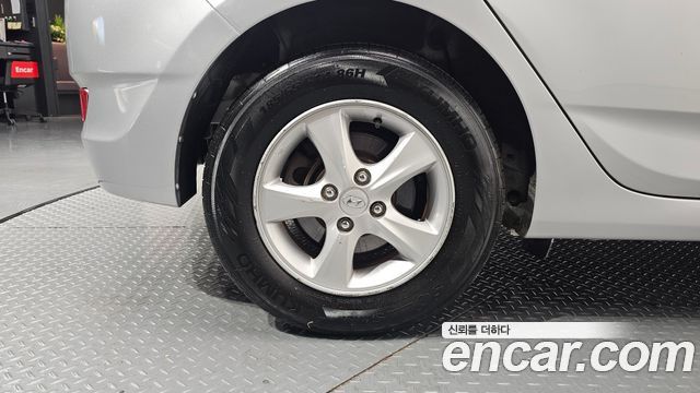 Hyundai Accent из Кореи Encar