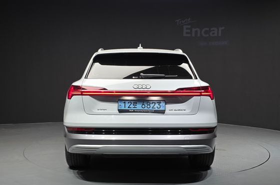 Audi e-tron 50 Quattro — пробег 68 149 км — фото 4 из 5