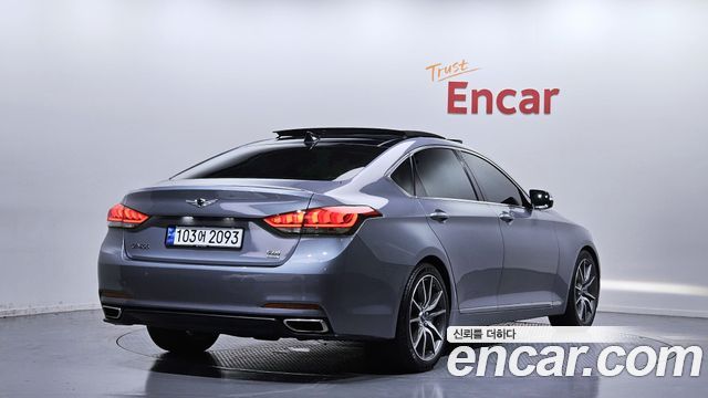 Hyundai Genesis из Кореи Encar