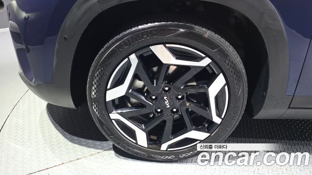 Kia Seltos из Кореи Encar