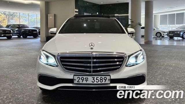 Mercedes-Benz E-Class из Кореи Encar