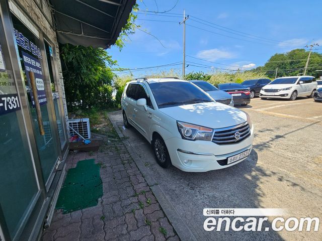 Ssangyong KORANDO 4WD Extreme 9-seater — пробег 160 000 км — фото 1 из 5