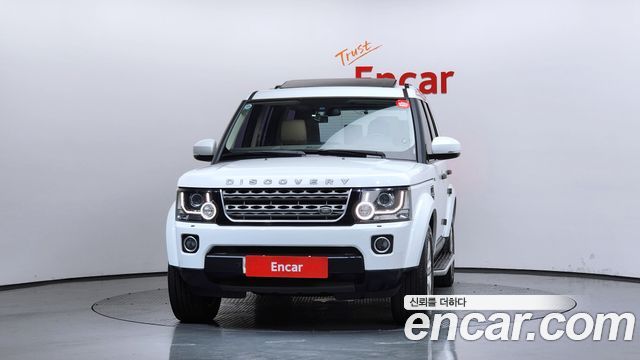 Land Rover Discovery 3.0 SDV6 SE — пробег 89 078 км — фото 3 из 5