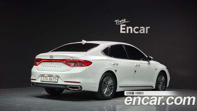 Hyundai Grandeur из Кореи Encar