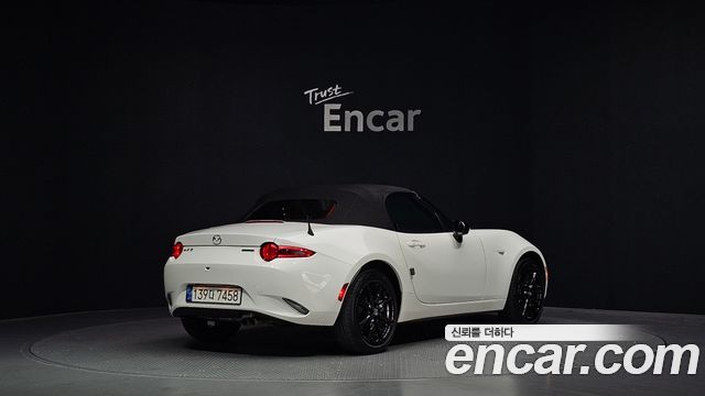 Mazda MX-5 Miata из Кореи Encar