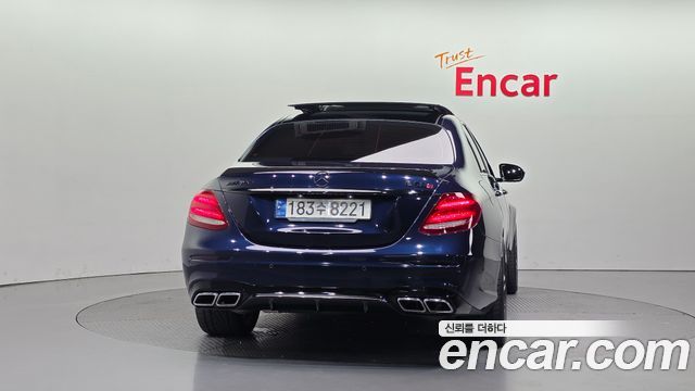 Mercedes-Benz E-Class из Кореи Encar